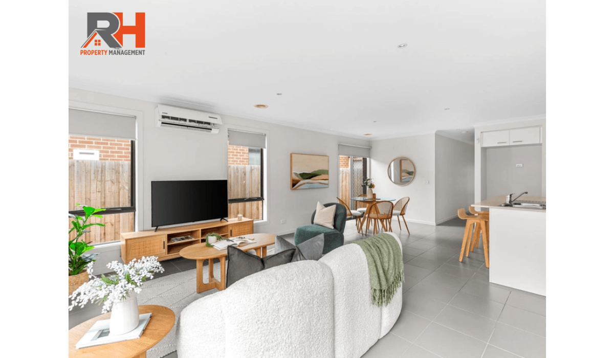 64 Powlett Street, Werribee, Vic 3030-12
